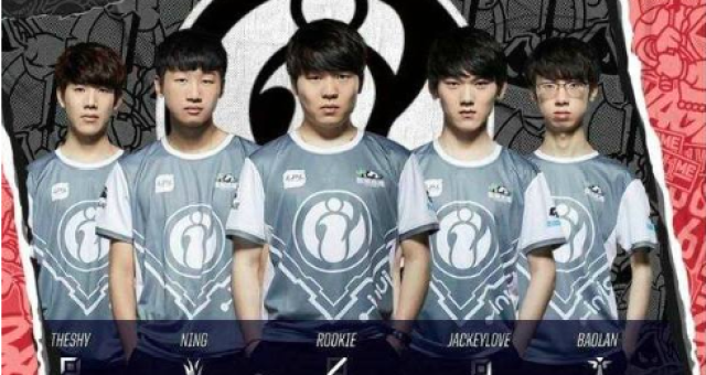 方防守失误 方防守失误